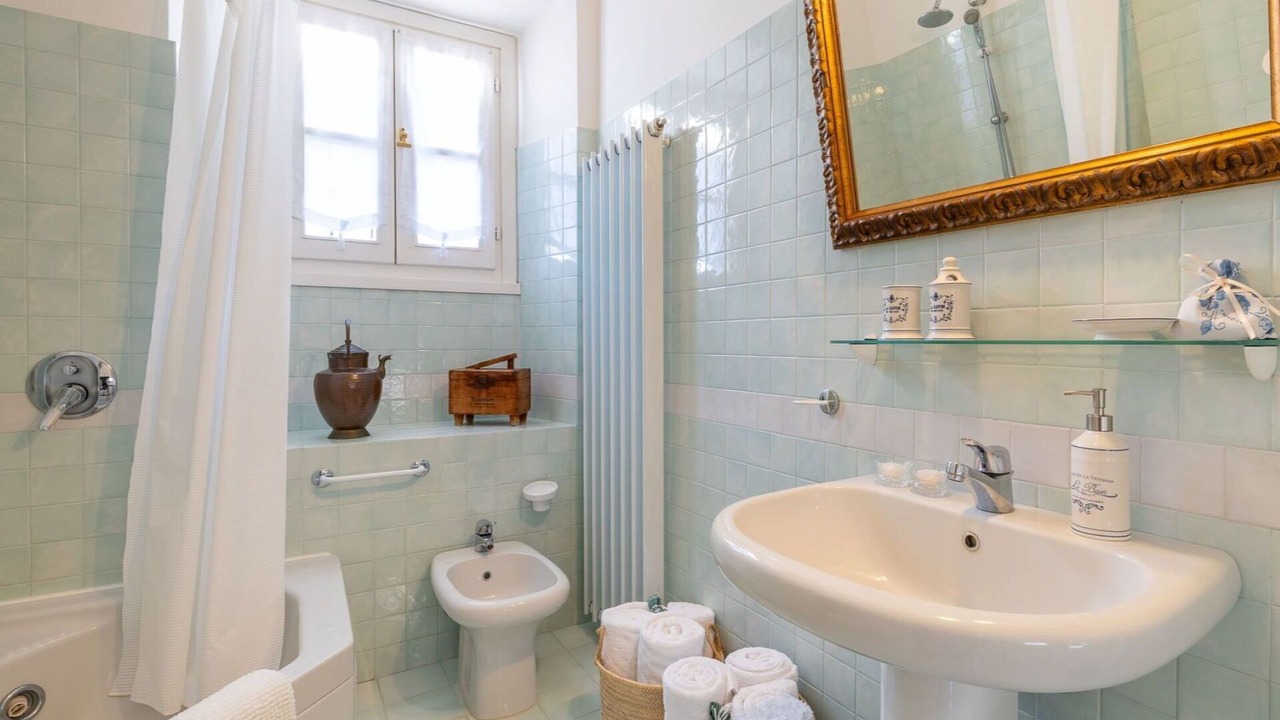 Photo of Bathroom in Borgo Ticino