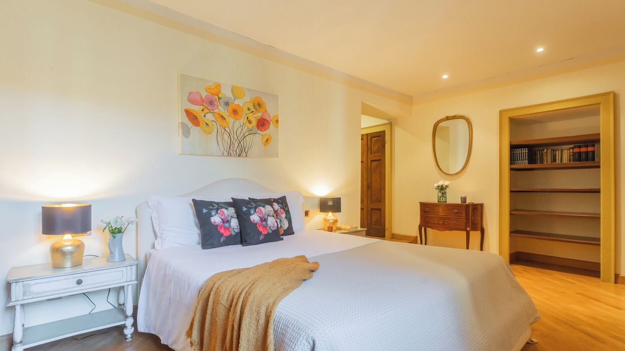 Photo of Bedroom in Faggeto Lario