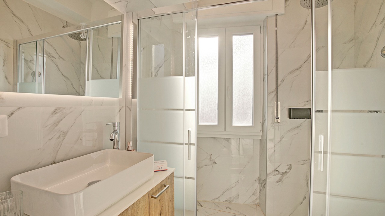 Photo of Bathroom in Levo