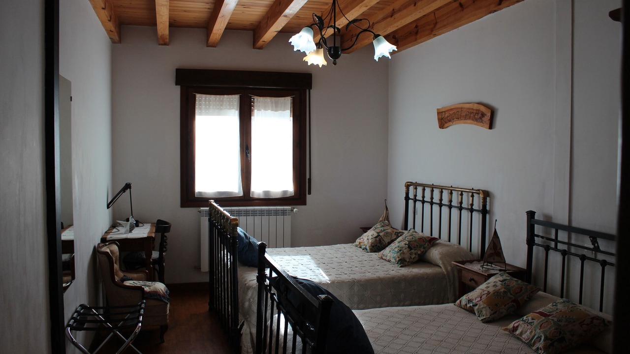 Photo of Bedroom in Espeja de San Marcelino