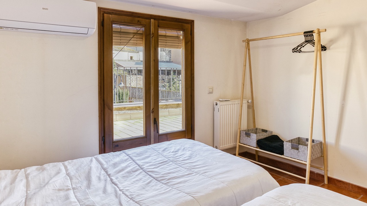 Photo of Bedroom in Espolla