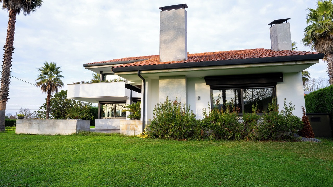 Photo of Outdoor in Arguelles