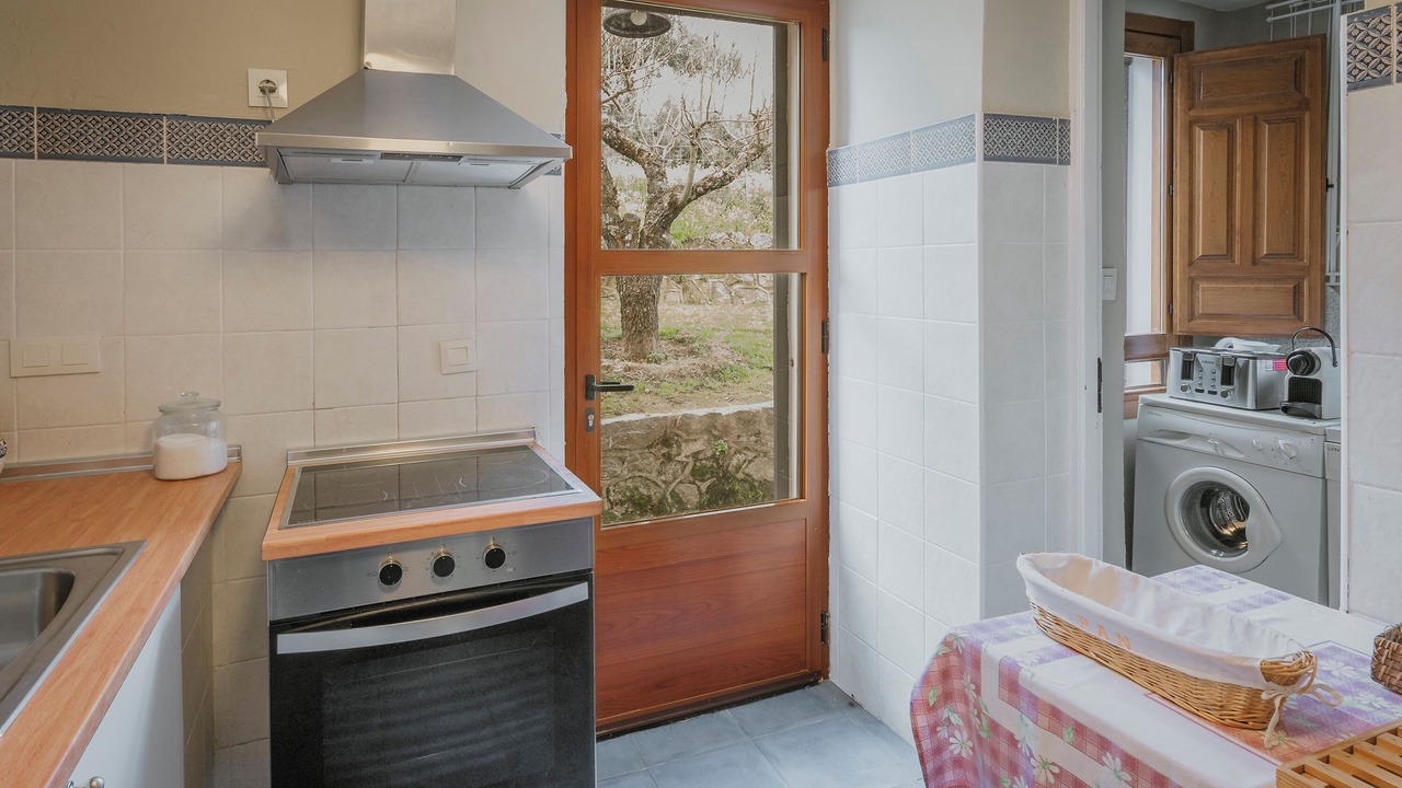 Photo of Kitchen in Mombeltran