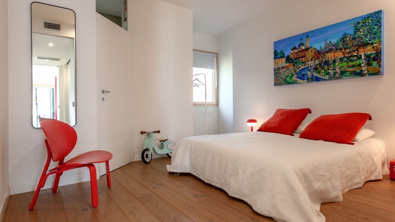 Photo of Bedroom in Historic Centre