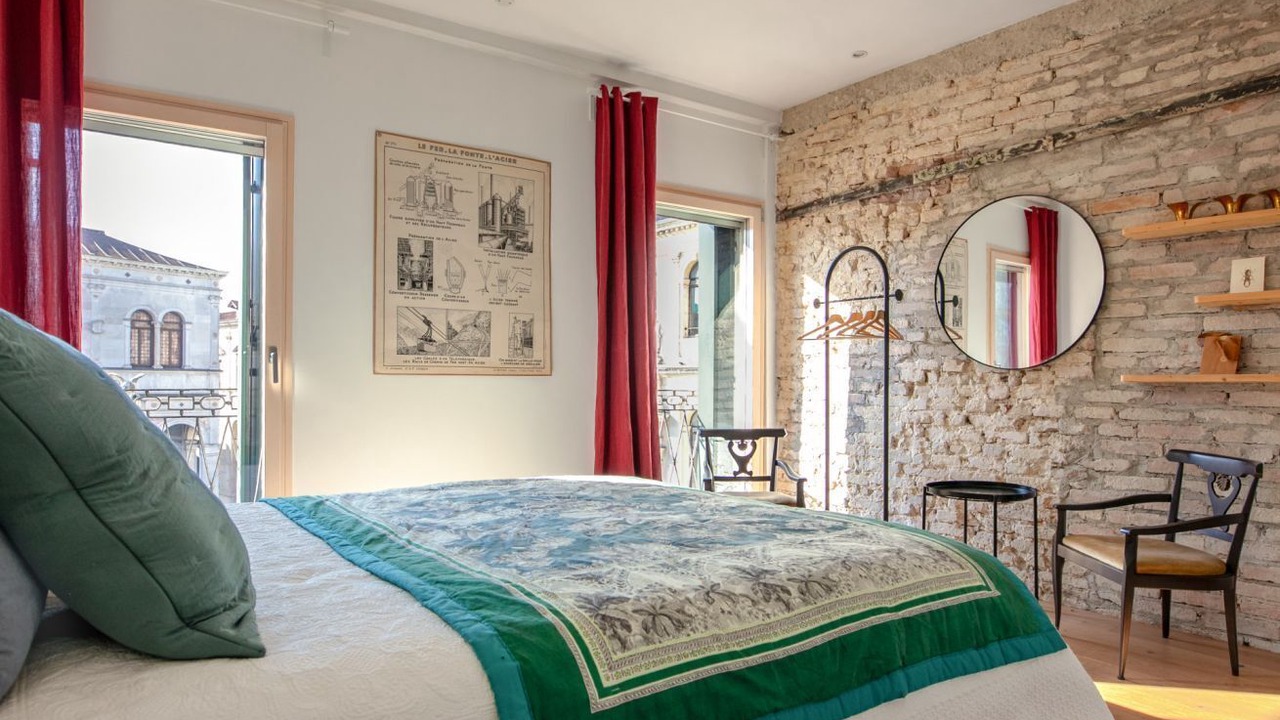 Photo of Bedroom in Historic Centre