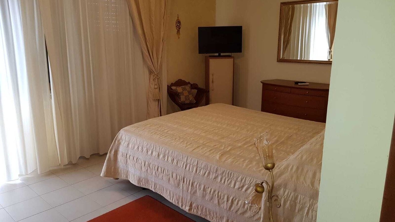 Photo of Bedroom in Sant'Eufemia Lamezia