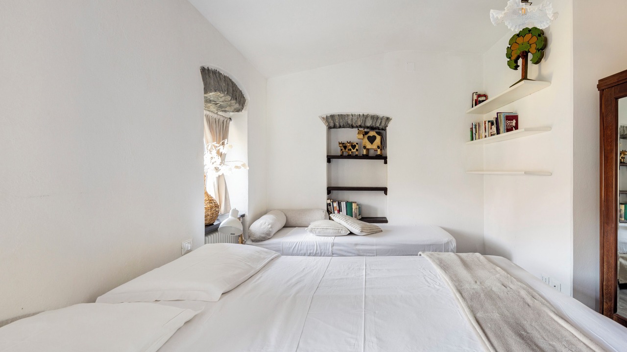 Photo of Bedroom in Vezzano Ligure