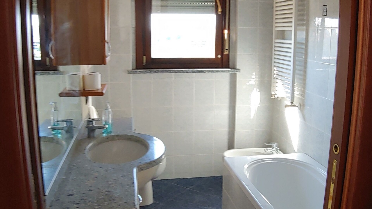 Photo of Bathroom in Villa San Giovanni