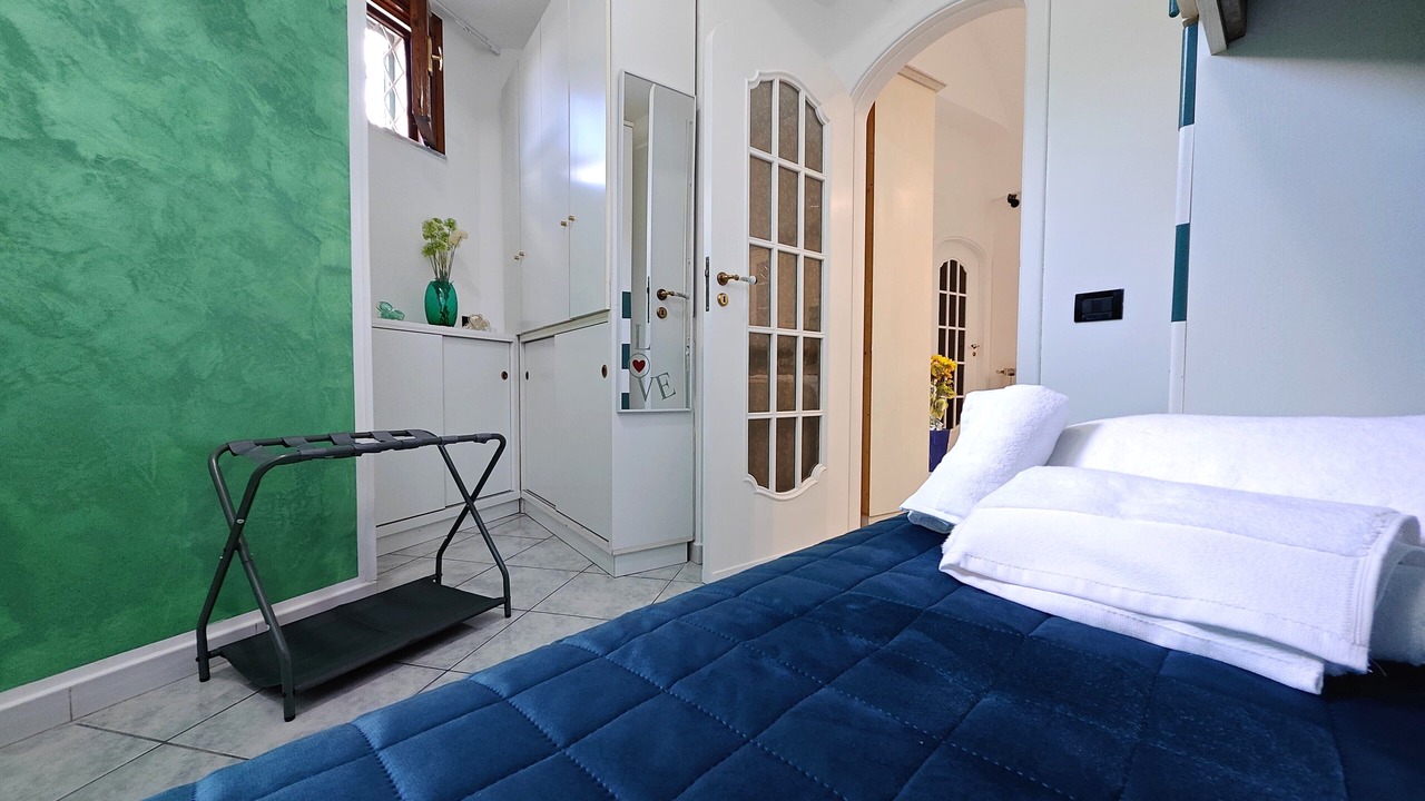 Photo of Bedroom in Minori