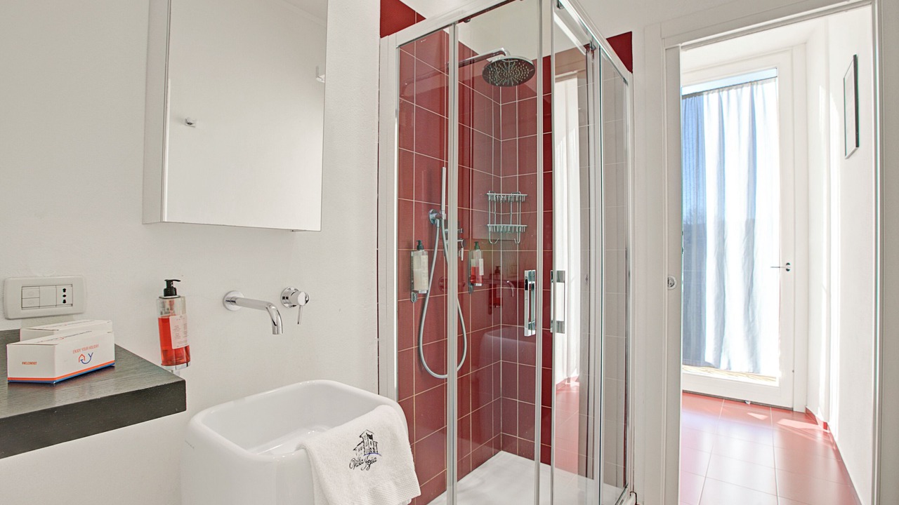 Photo of Bathroom in Lesa