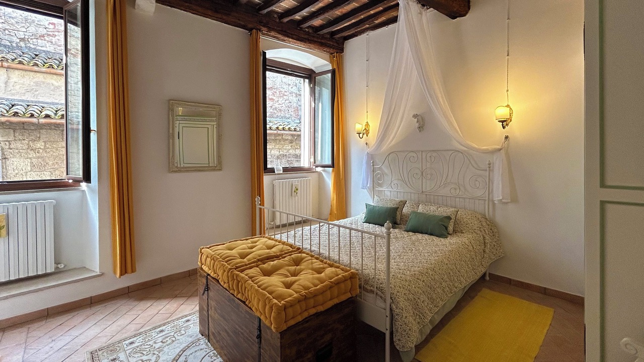 Photo of Bedroom in Todi