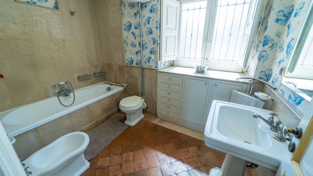 Photo of Bathroom in Ognina