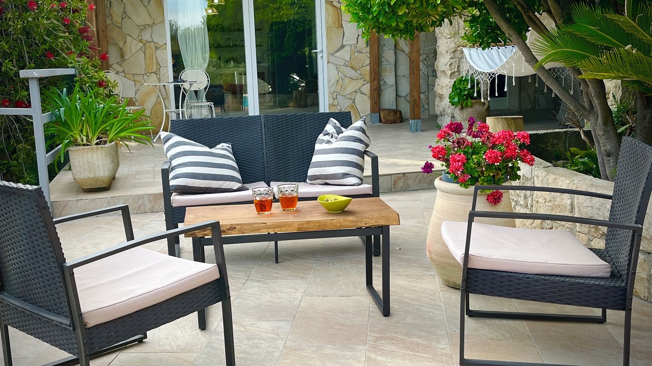 Photo of Patio Balcony in Ferla