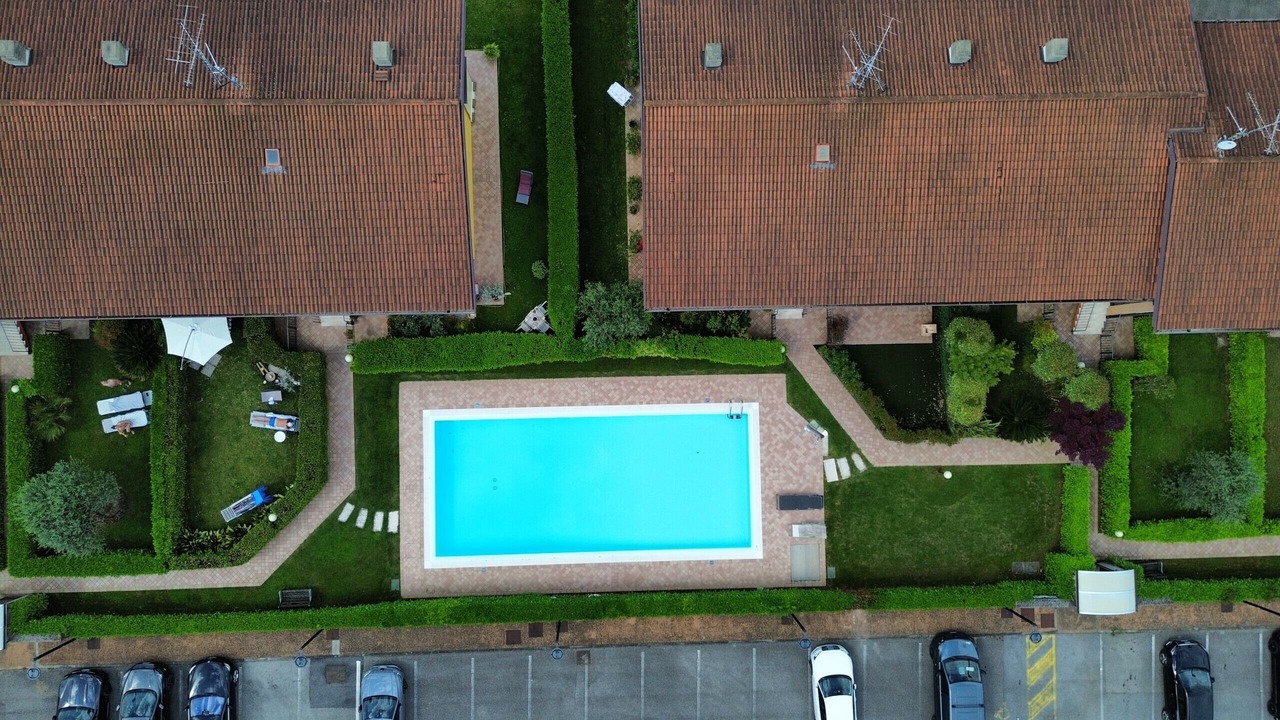 Photo of Outdoor in Raffa