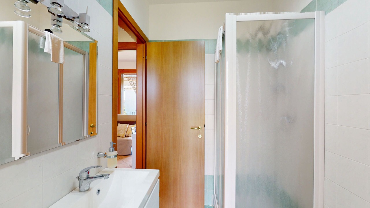 Photo of Bathroom in Raffa