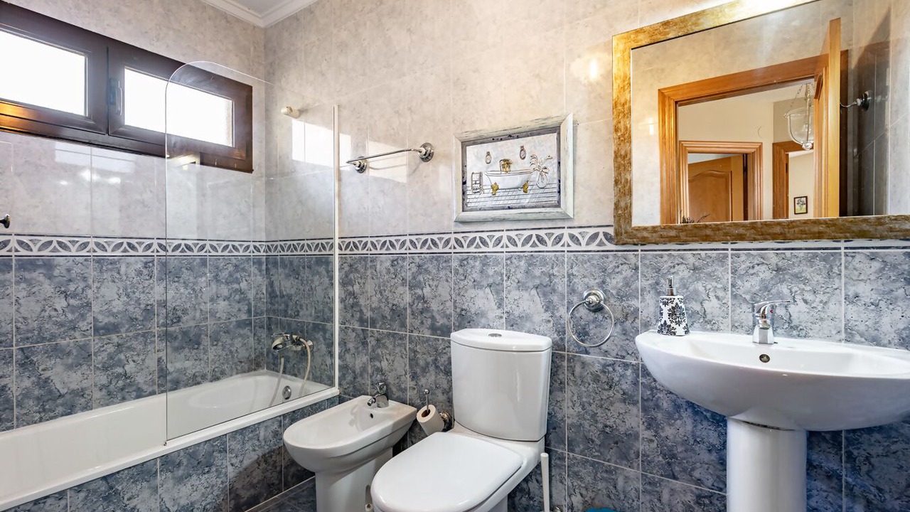 Photo of Bathroom in Nueva