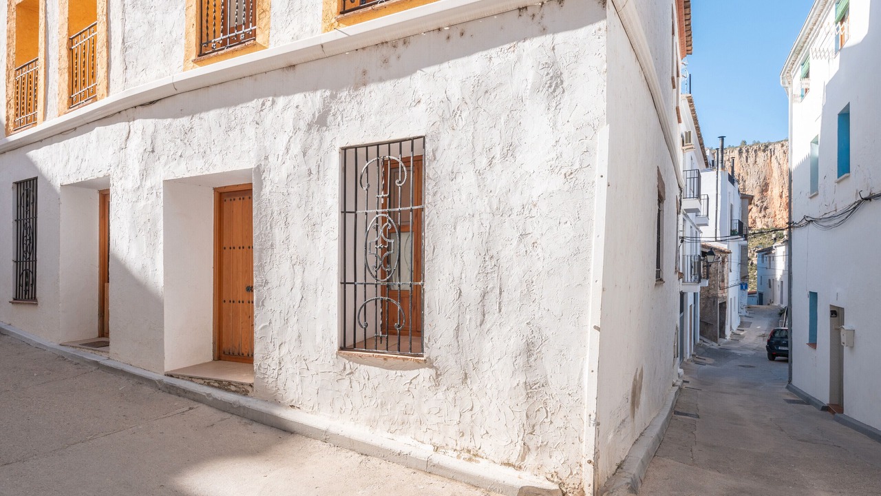Photo of Outdoor in Chulilla