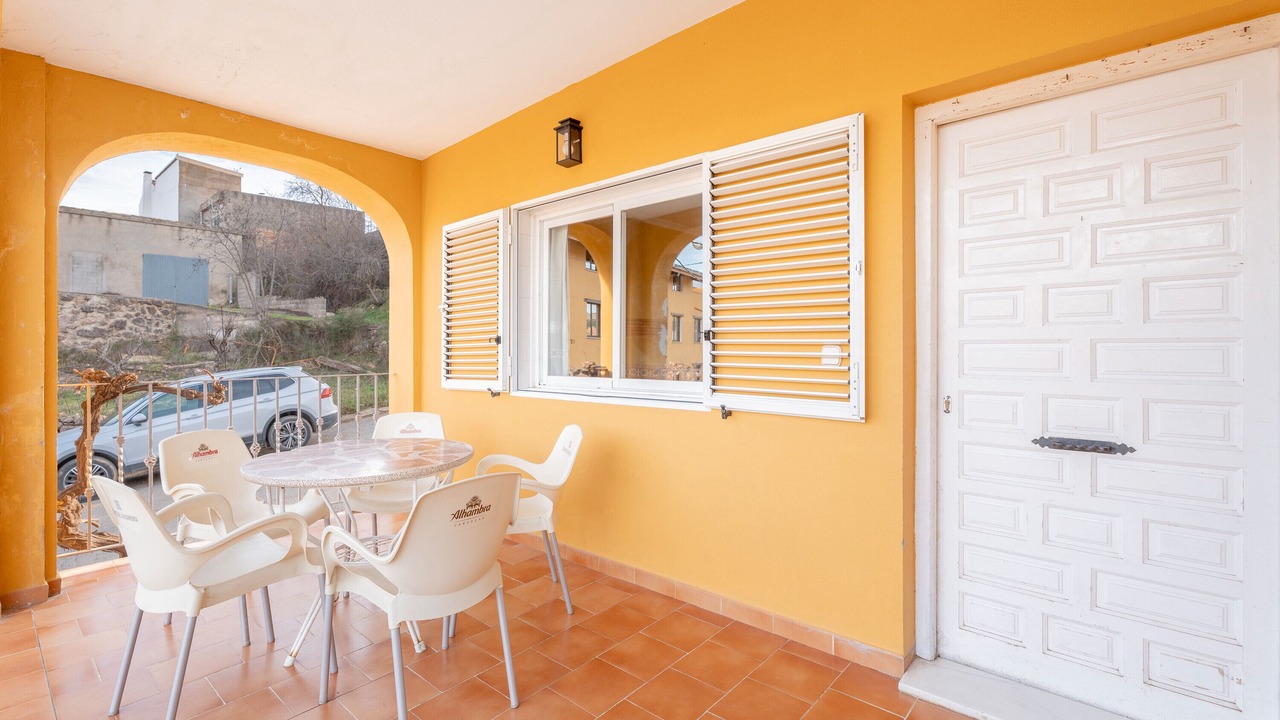 Photo of Outdoor in Chera