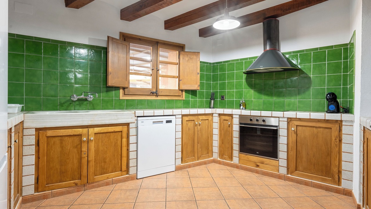 Photo of Kitchen in Torrelles de Foix