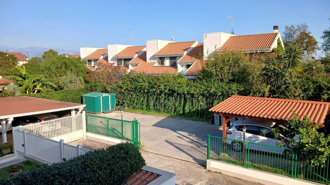 Photo of Outdoor in Latina