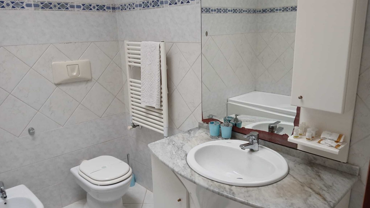 Photo of Bathroom in Latina