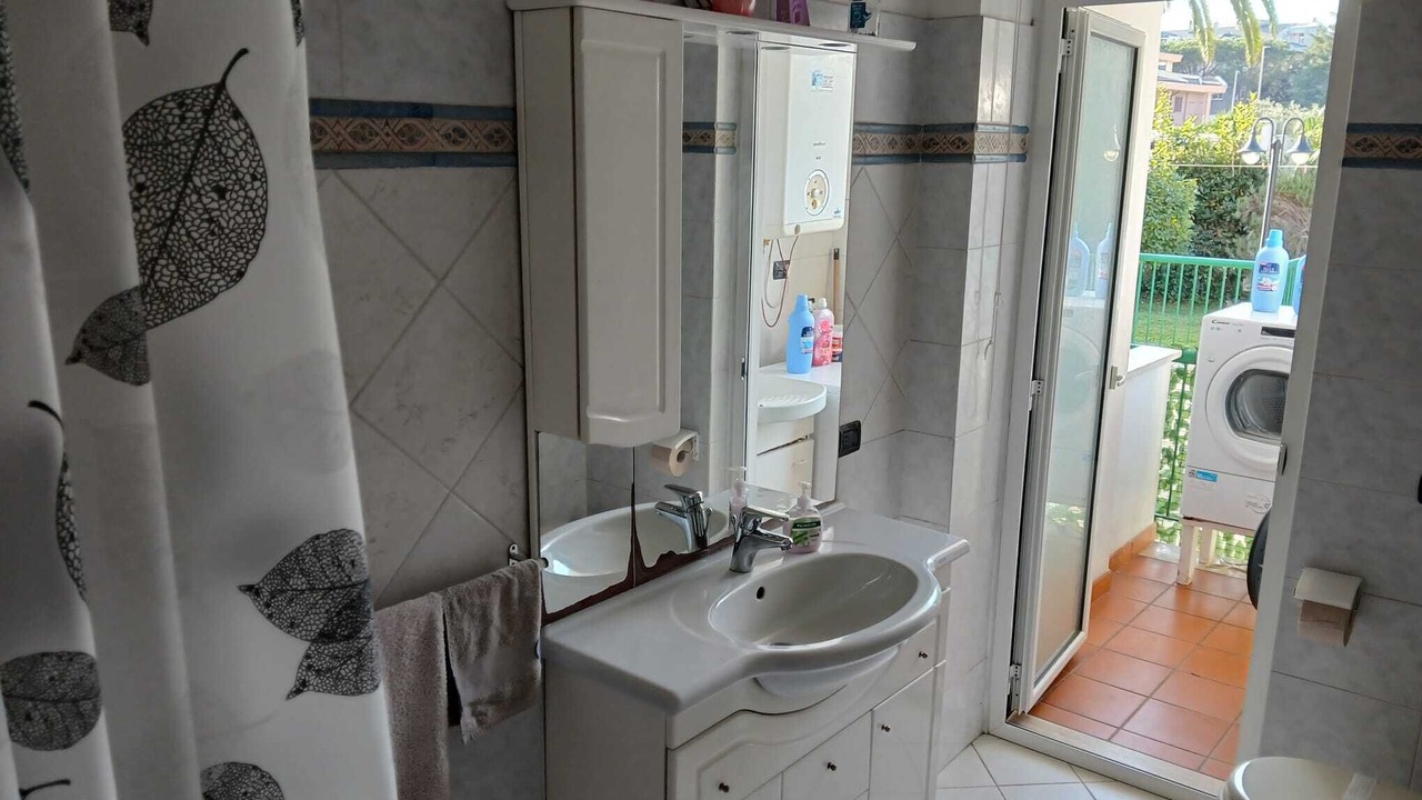 Photo of Bathroom in Latina