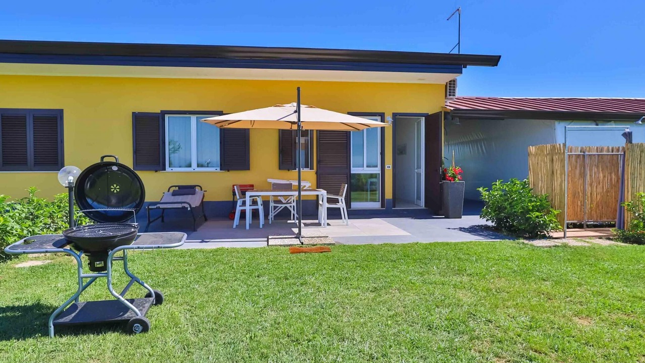 Photo of Outdoor in Laura