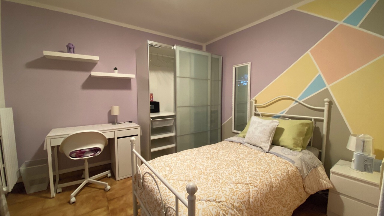 Photo of Bedroom in Lecco