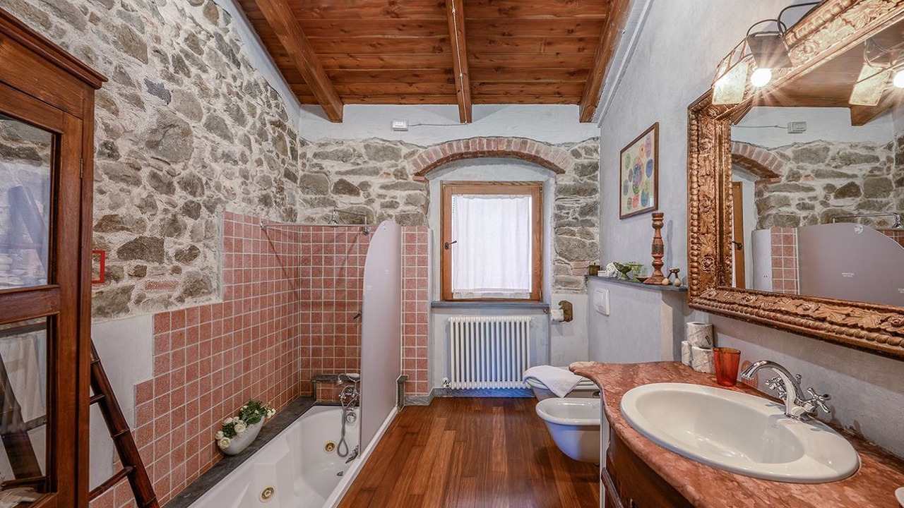 Photo of Bathroom in La Foce