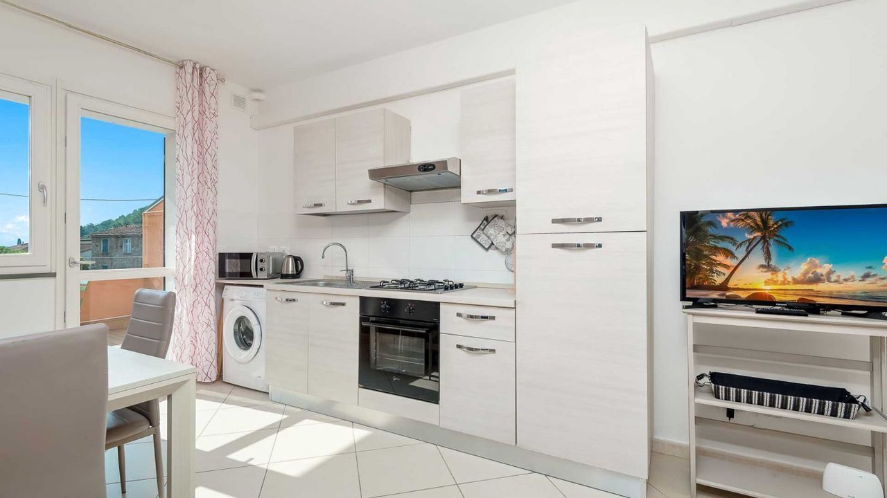 Photo of Kitchen in Arcola