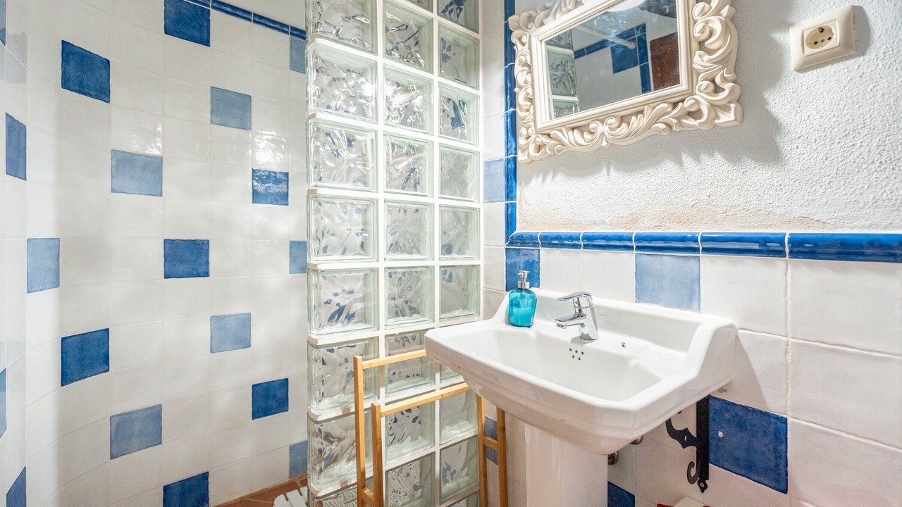 Photo of Bathroom in Olba