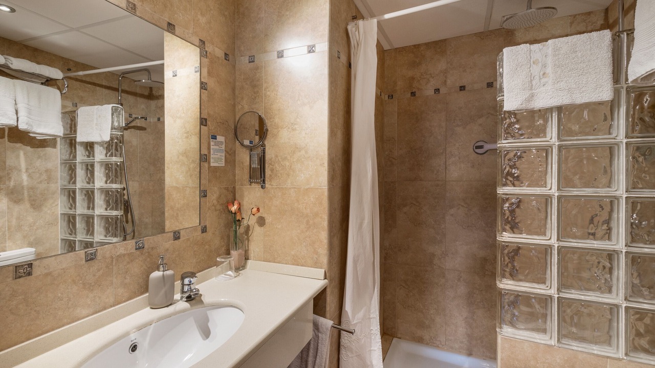 Photo of Bathroom in Daroca