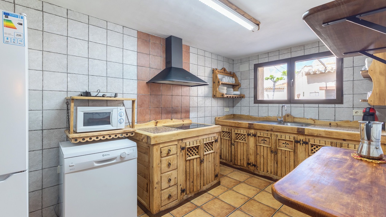 Photo of Kitchen in Galvez