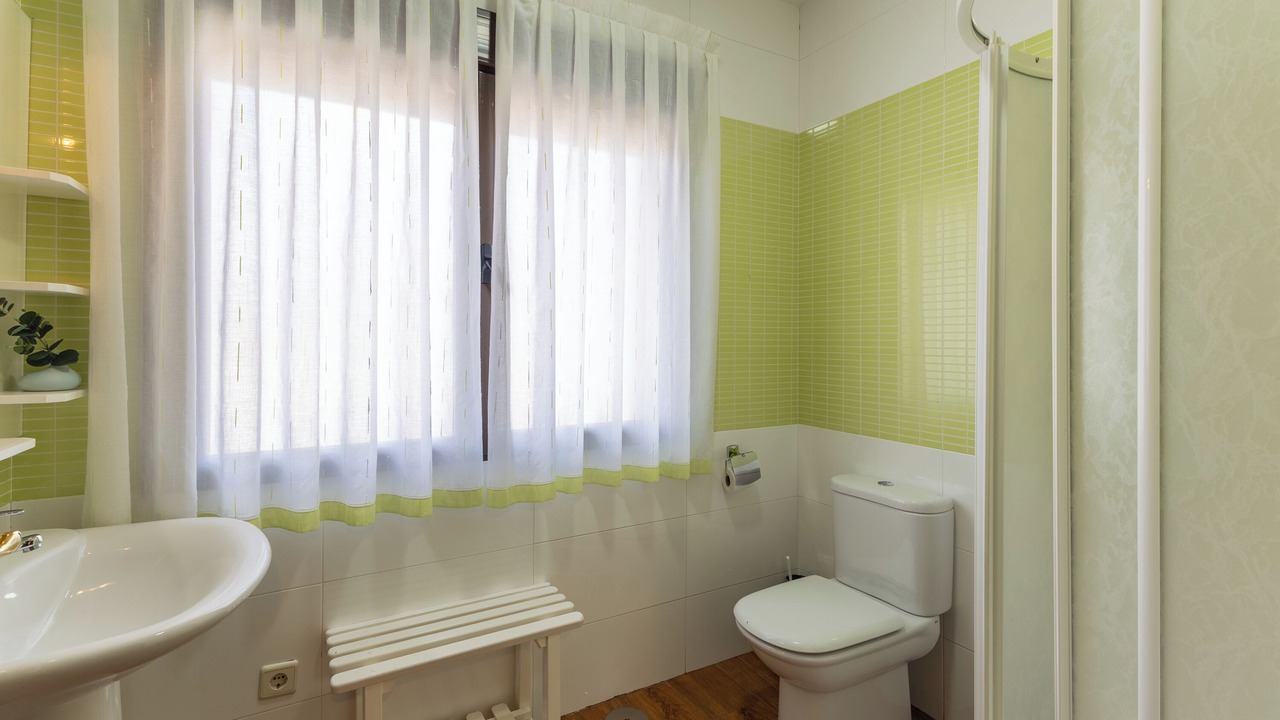 Photo of Bathroom in Galvez