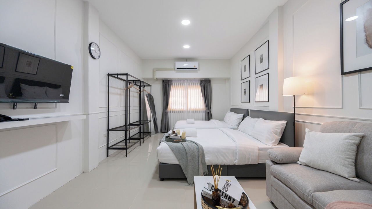 Photo of Bedroom in Pom Prap