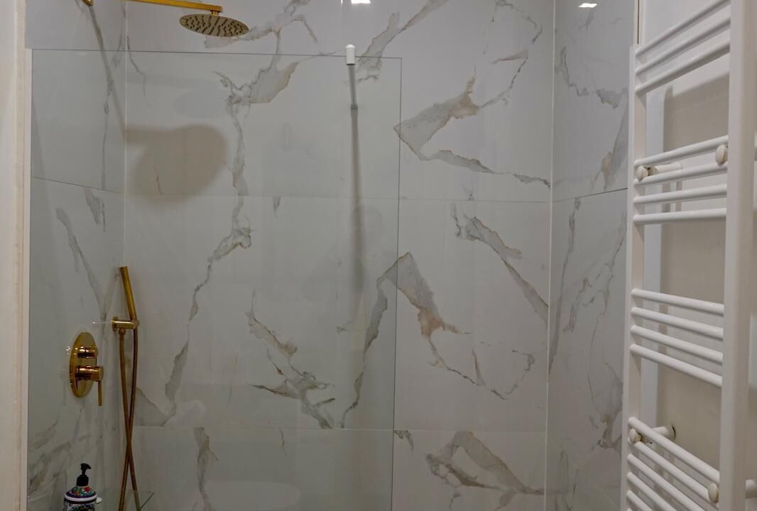 Photo of Bathroom in Doctor Barraquer-Grupo Renfe-Policlinico