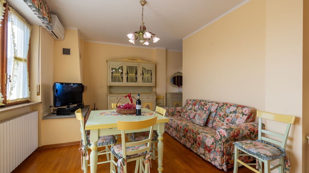 Photo of Bedroom in Castagnole Monferrato