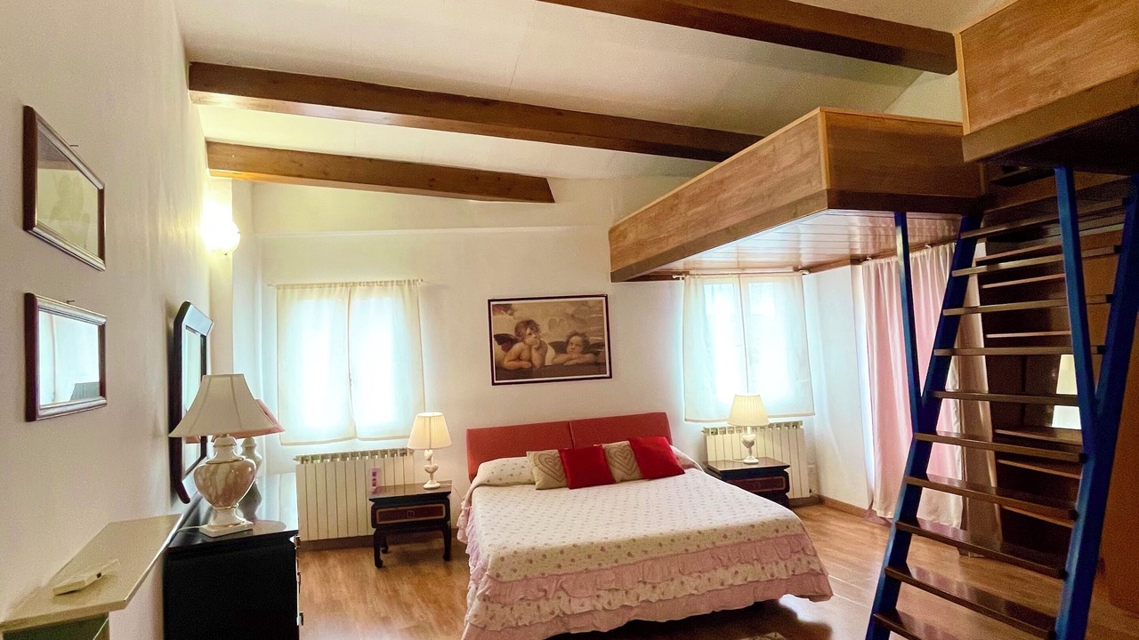 Photo of Bedroom in Old Town