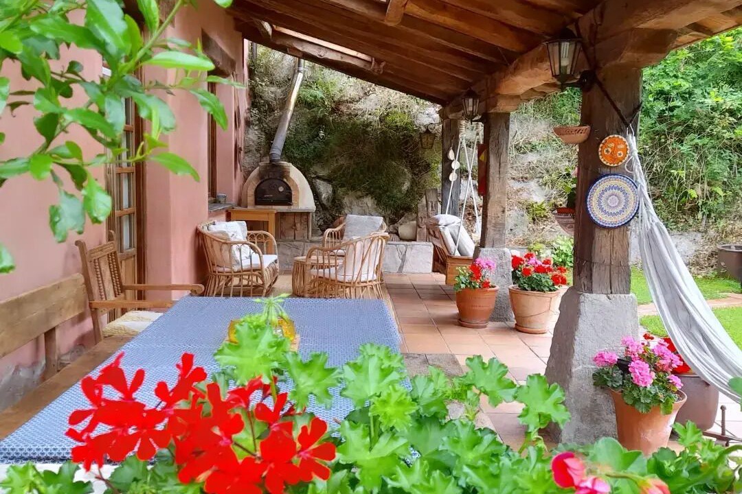Photo of Patio Balcony in Intza