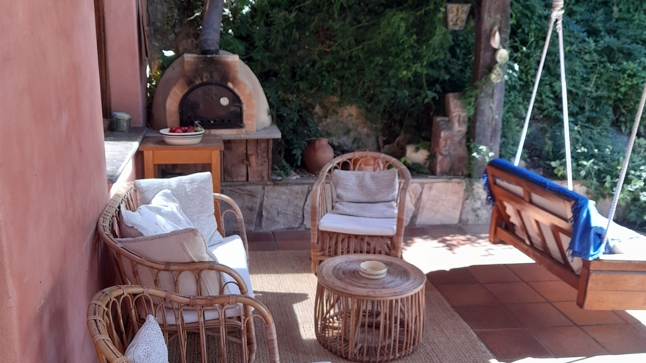 Photo of Patio Balcony in Intza
