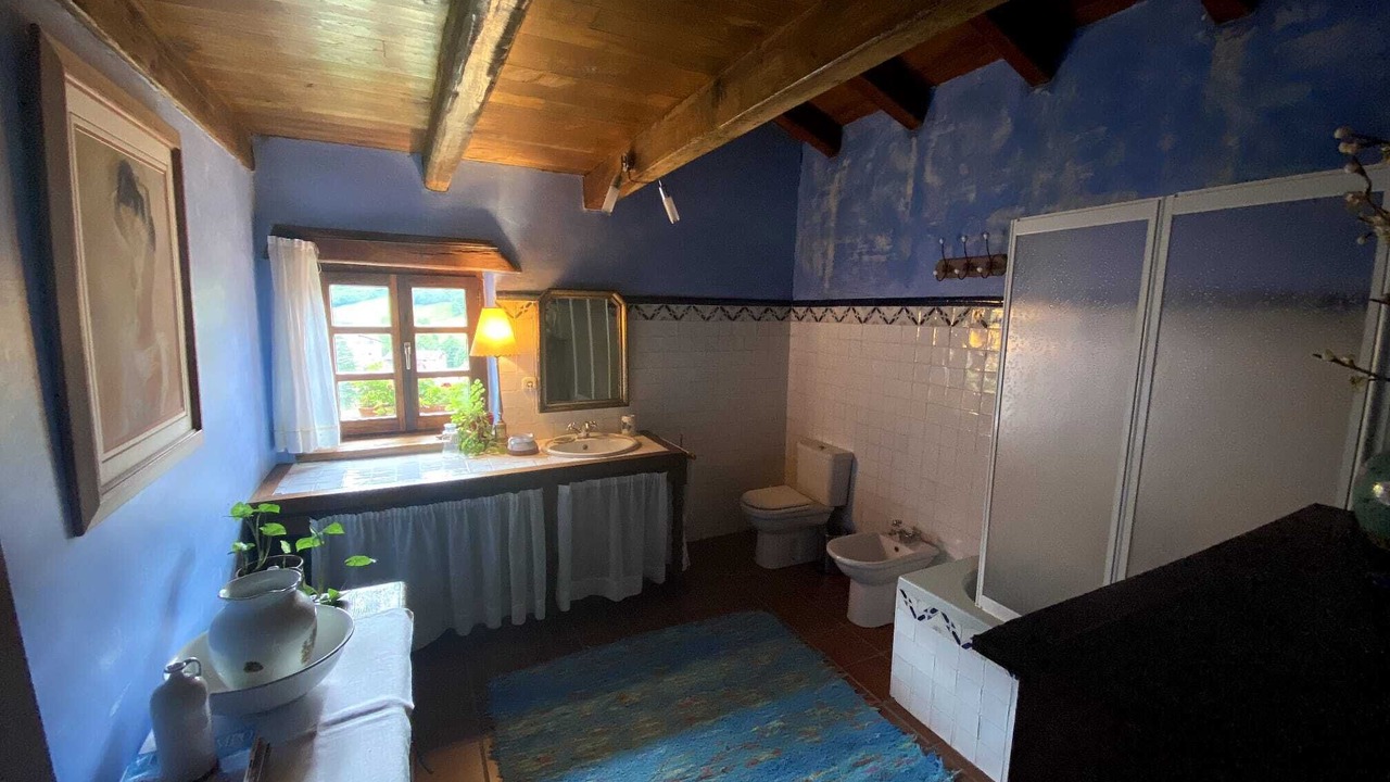 Photo of Bathroom in Intza