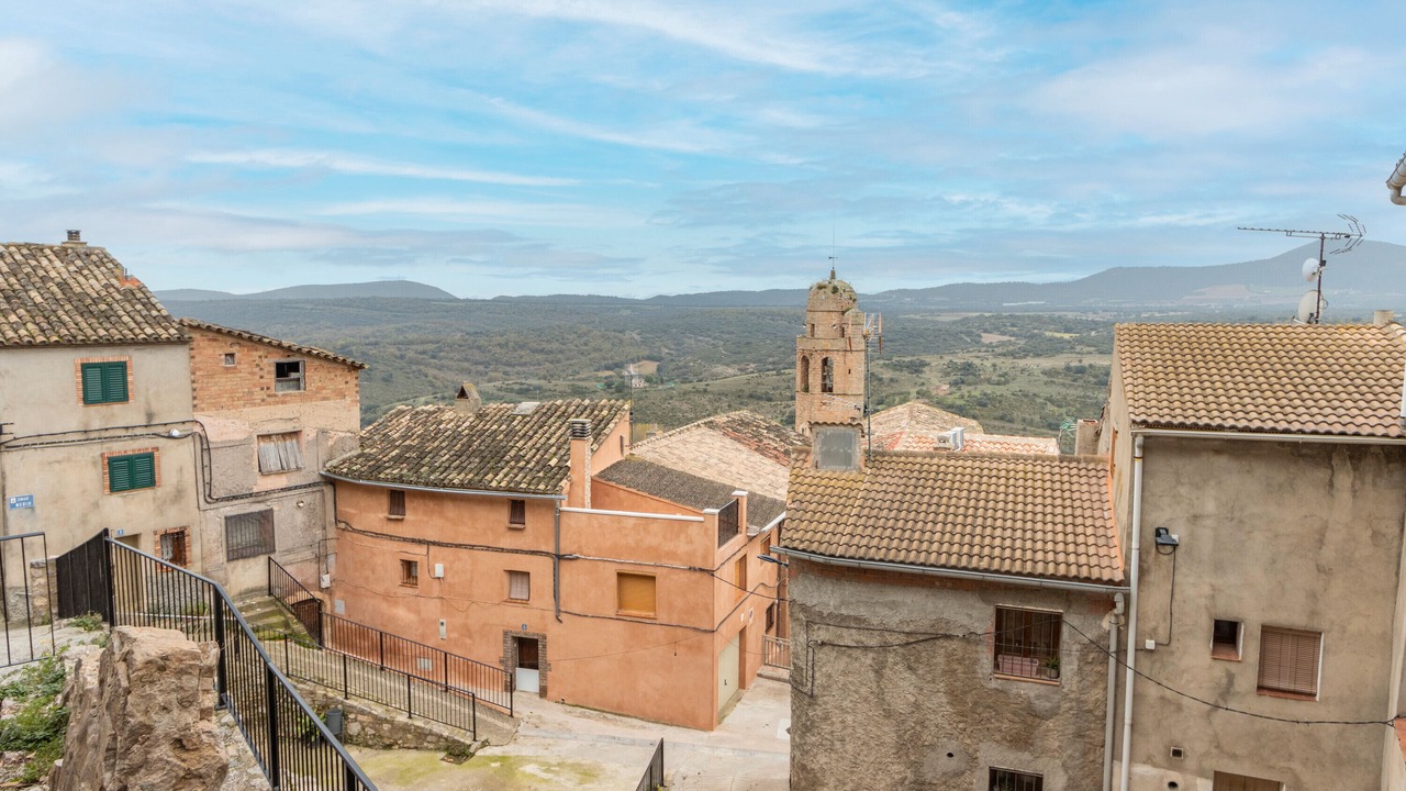 Photo of Others in Estopinan del Castillo