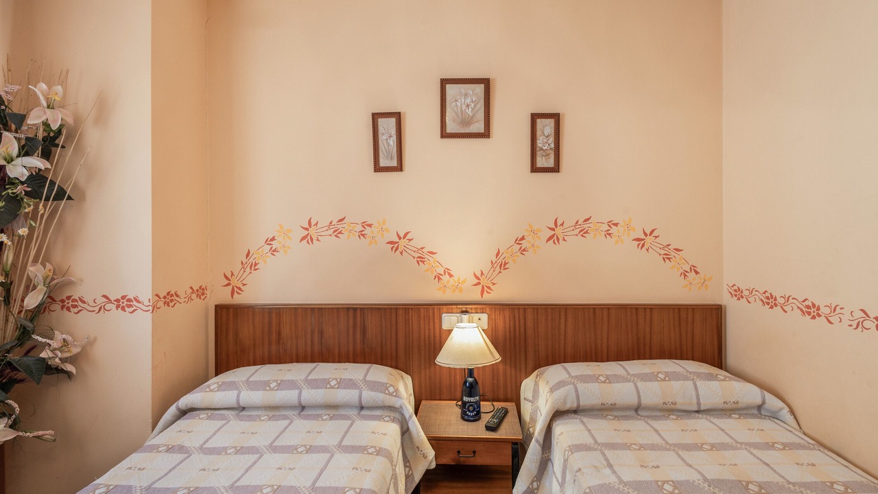 Photo of Bedroom in Maluenda