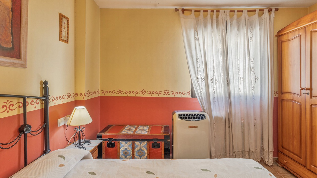 Photo of Bedroom in Maluenda