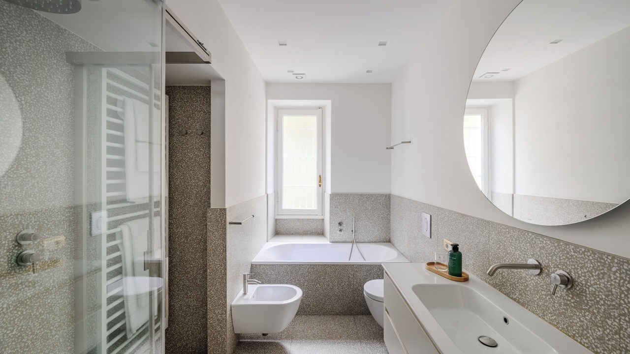 Photo of Bathroom in Carate Urio