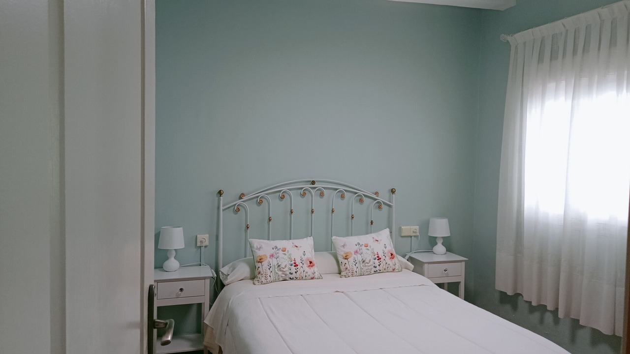 Photo of Bedroom in Quesa