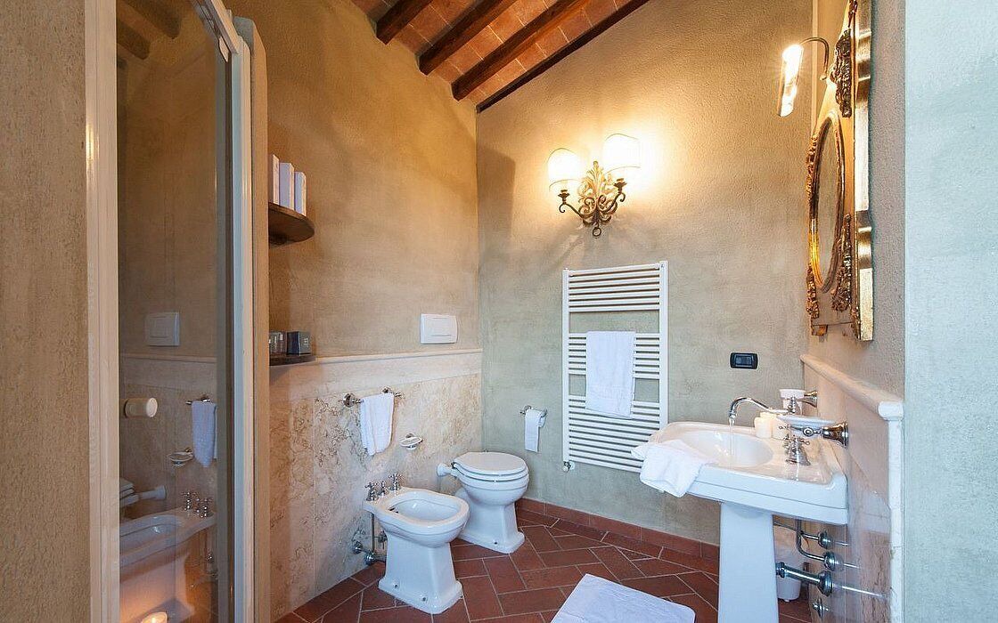 Photo of Bathroom in Rapale