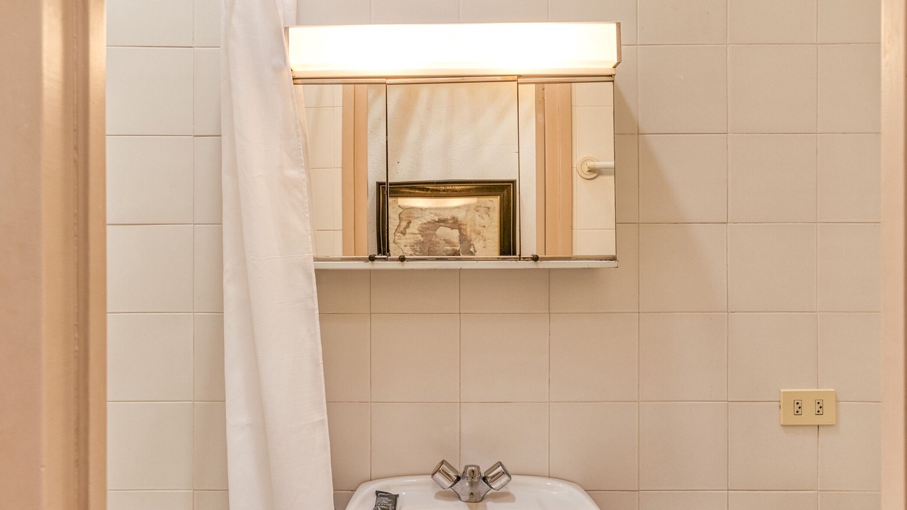 Photo of Bathroom in Castello d'Empuries