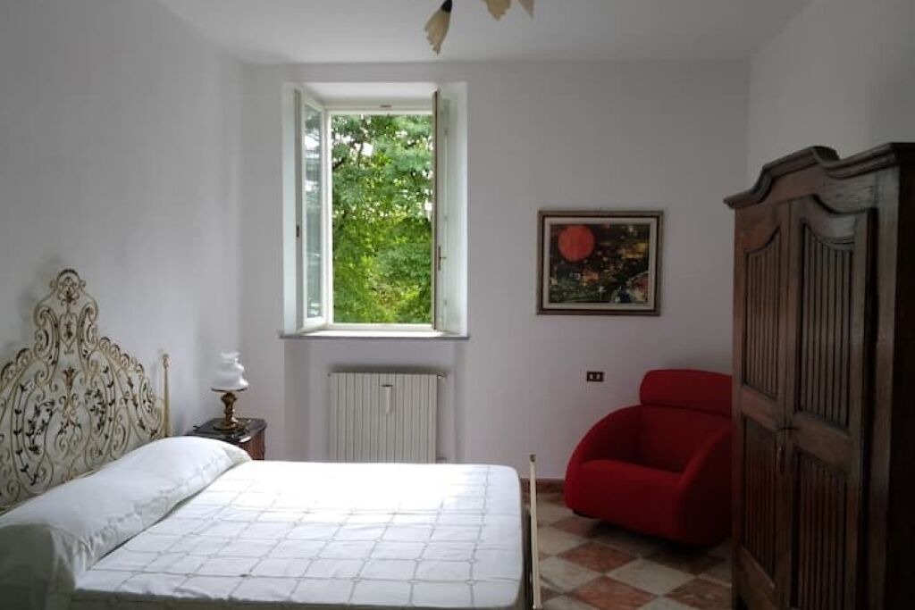Photo of Bedroom in Orio Litta