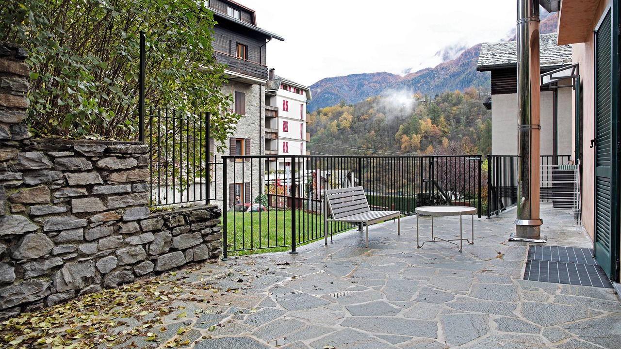 Photo of Patio Balcony in Chiesa in Valmalenco